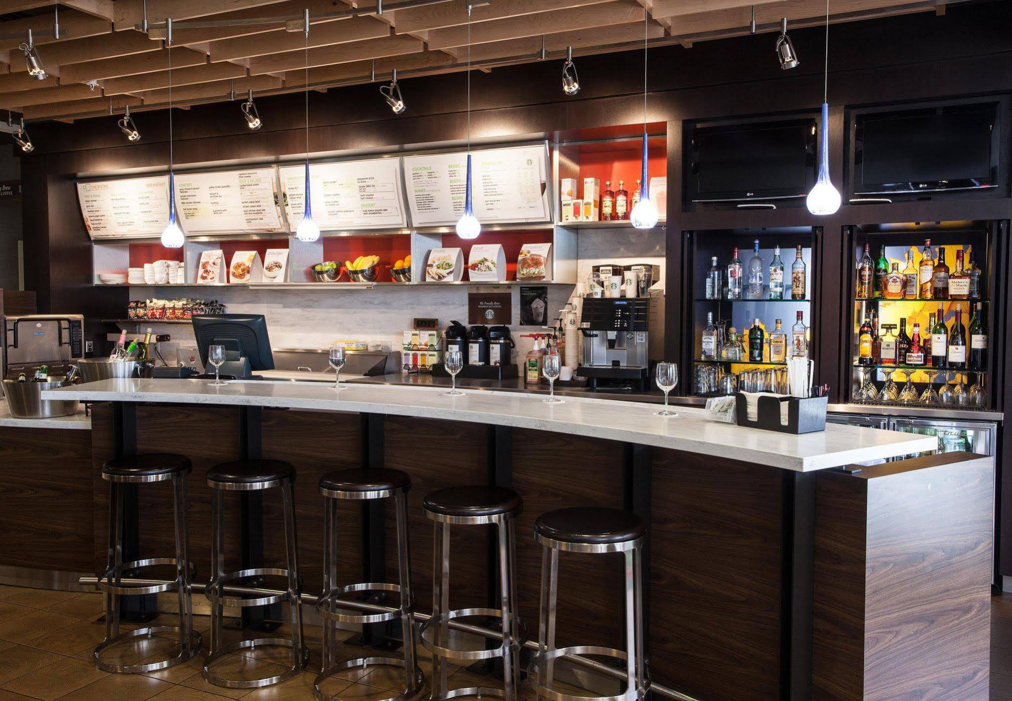 Hotel Courtyard By Marriott York Extérieur photo