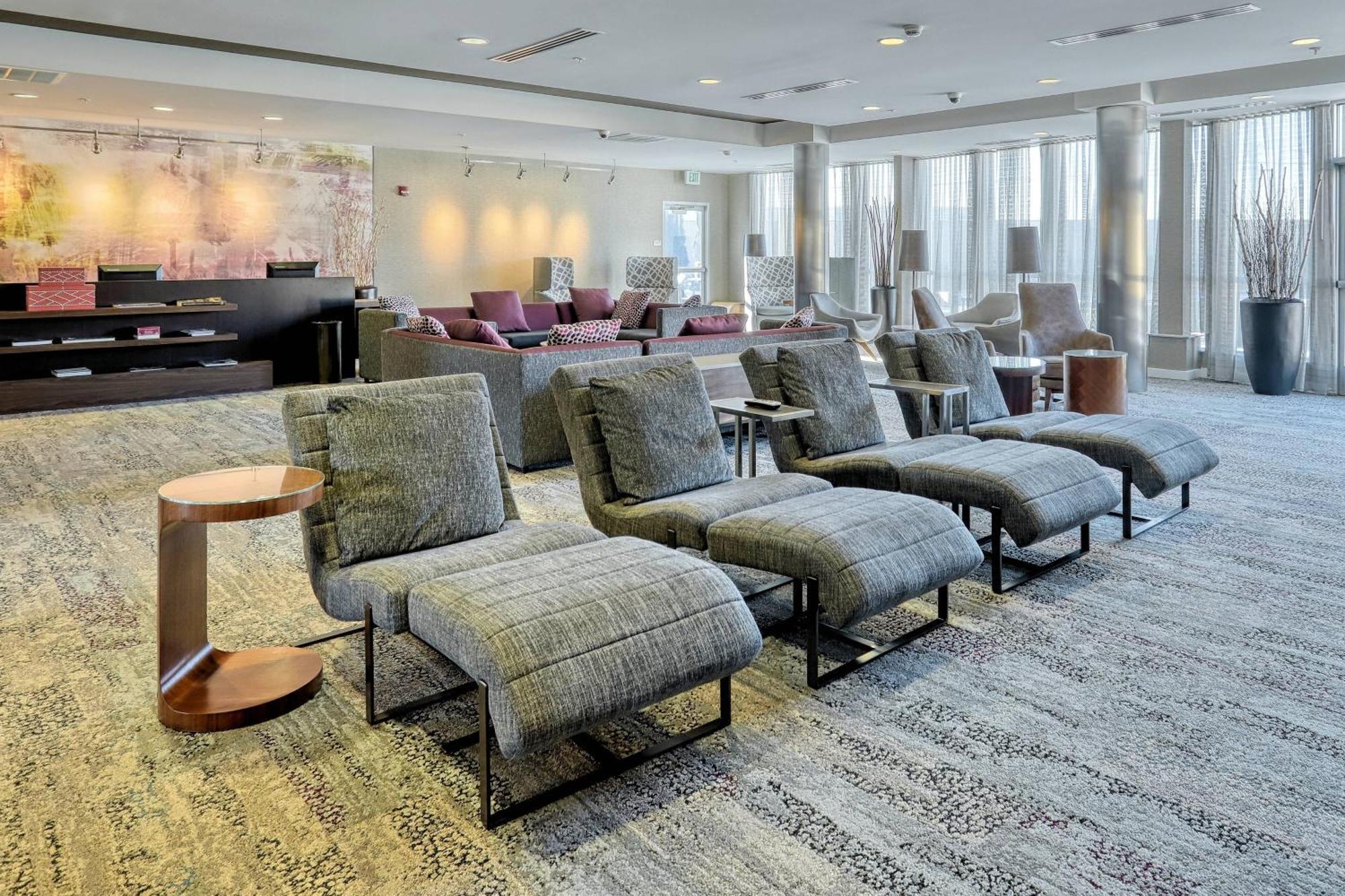 Hotel Courtyard By Marriott York Extérieur photo