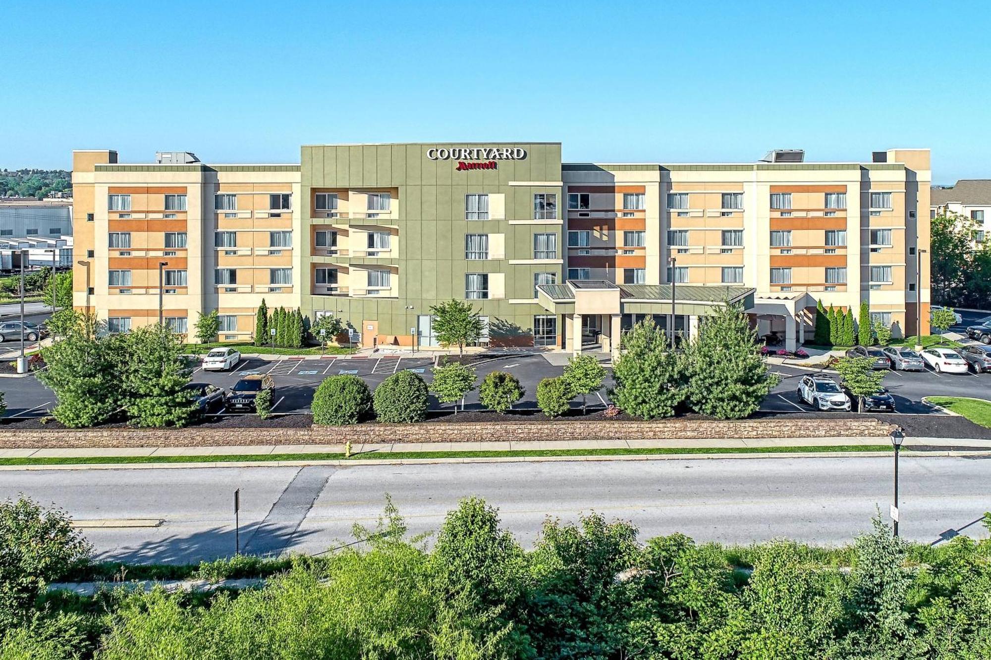 Hotel Courtyard By Marriott York Extérieur photo