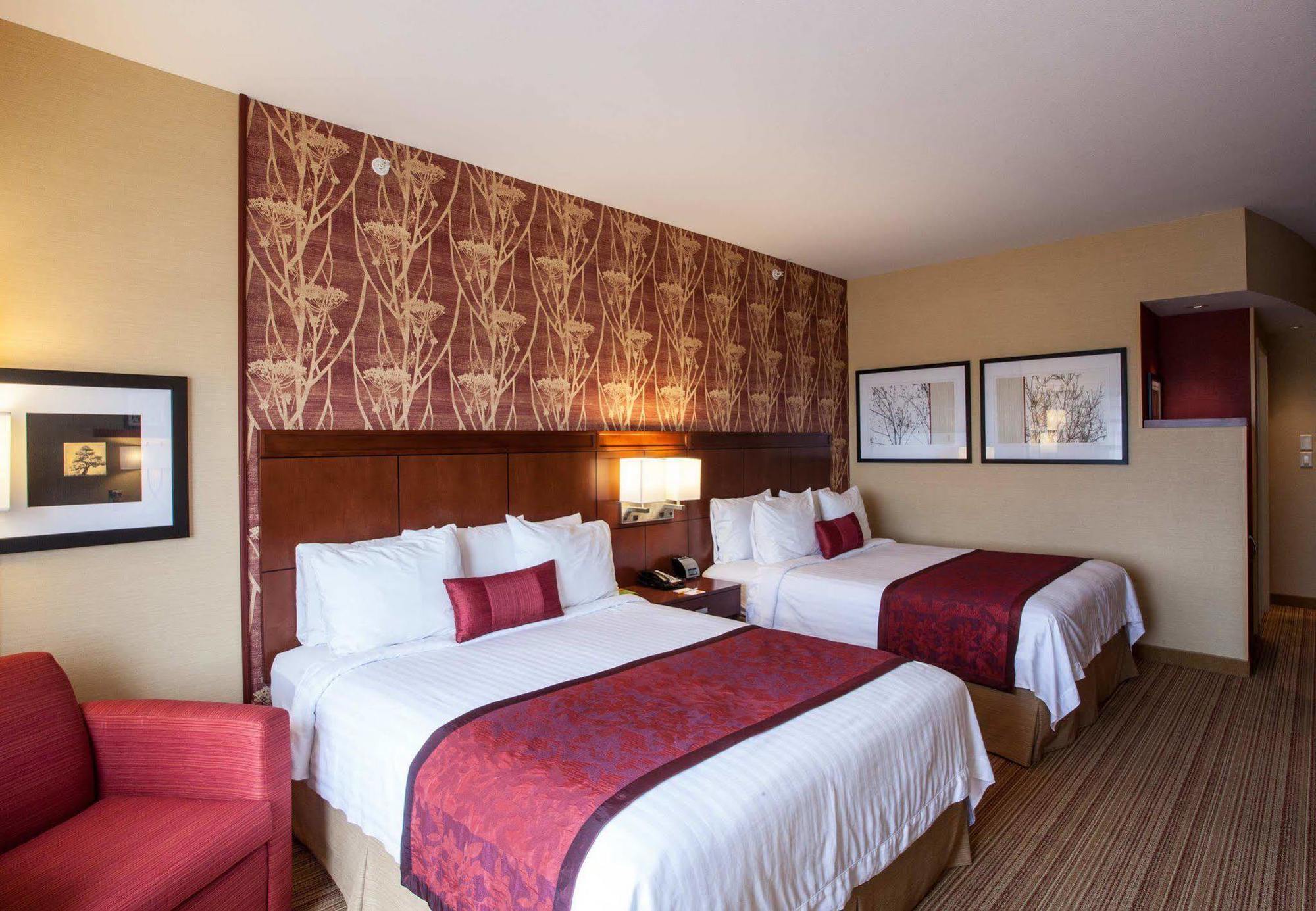 Hotel Courtyard By Marriott York Extérieur photo